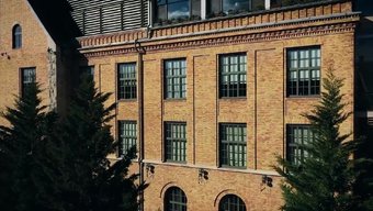 L'Aventure Anale En Plein Air D'Une Étudiante Européenne