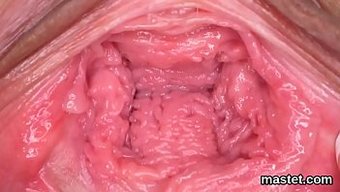 Vue En Hd De La Jolie Fille Tchèque Se Masturbant Avec Un Gode