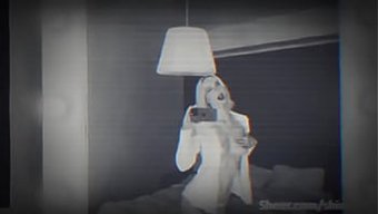 Une Vidéo Musicale Palpitante Mettant En Vedette L'Éveil Sexuel D'Une Jeune Fille