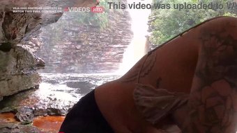 Sexe Sauvage Dans Une Cascade À Bahia -Alemaohub