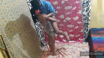 Le Beau-Frère Indien A Chopé Et Baisé Sa Demi-Sœur Dans Une Scène Bien Chaude.