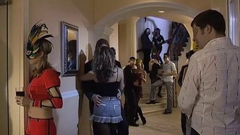 Extravaganza De Sperme Avec Des Babes Aux Gros Seins Et Des Grosses Bites
