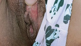 La Belle-Fille Indienne Mature Profite D'Un Massage Pov De Son Beau-Père