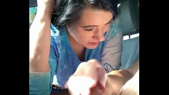 Une Pute Voyeuriste Partage Son Histoire Sale De Deepthroat Et De Succion De Pénis